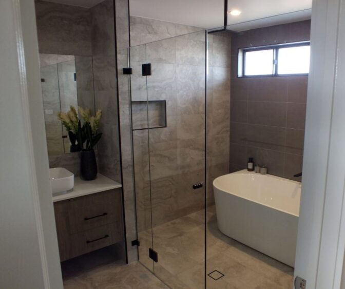 Frameless Glass Shower Screens Gold Coast