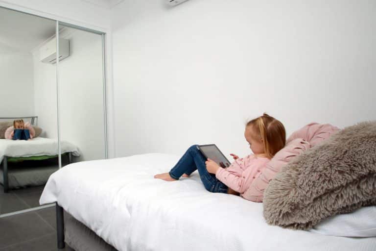 mirror wardrobe doors gold coast