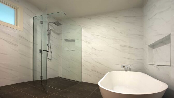 modern glass shower screen