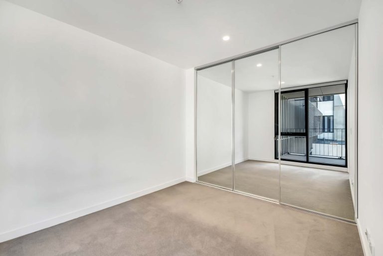 Mirrored Wardrobe Doors Gold Coast