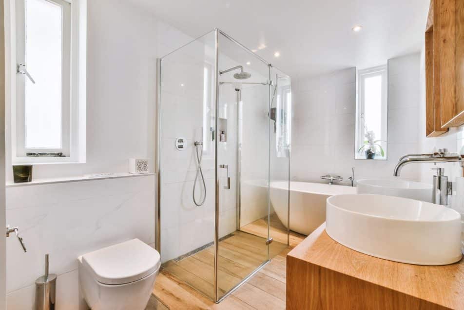 shower screen for middle of wall