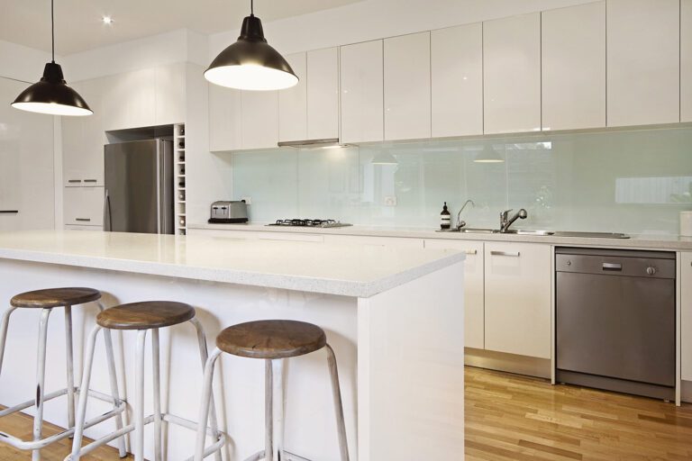 modern kitchen with Made to Measure Glass Splashback